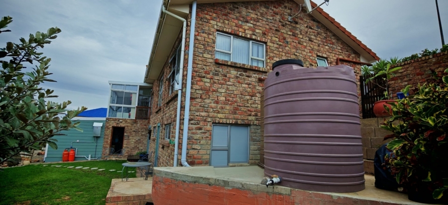 5 Bedroom Property for Sale in Dana Bay Western Cape